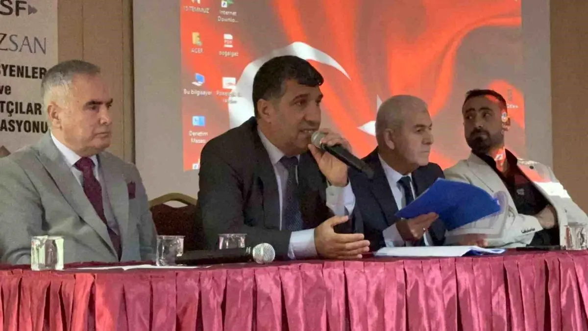 Tatvan'da Müzisyenler için Kayıt Dışı Çalışmayı Önleme Toplantısı Düzenlendi