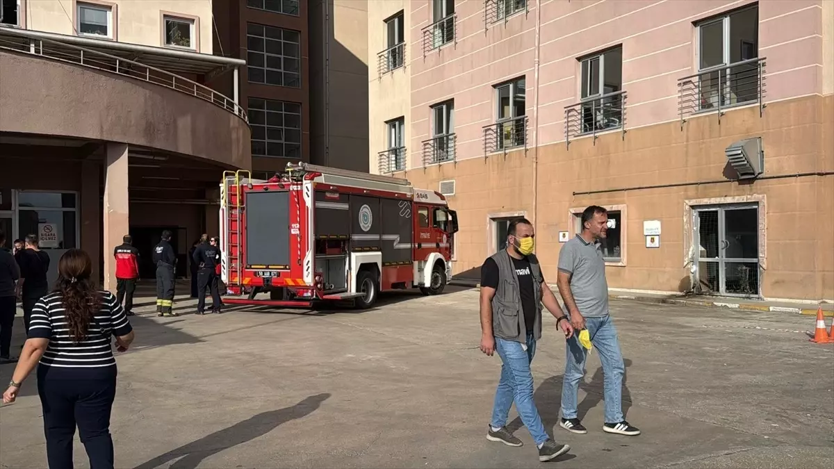 Çorlu Devlet Hastanesi'nde Ufak Çaplı Yangın
