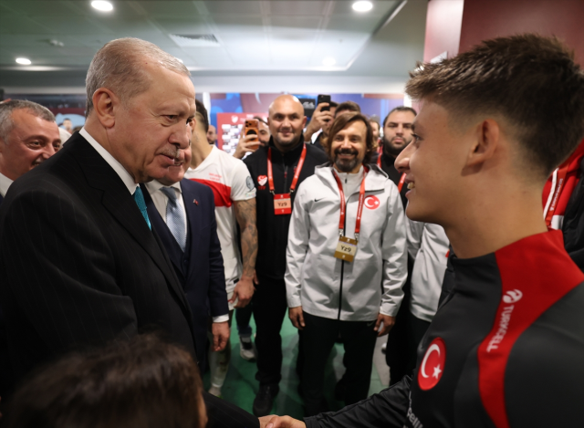 Smiles are everywhere! Moments that marked the end of the match