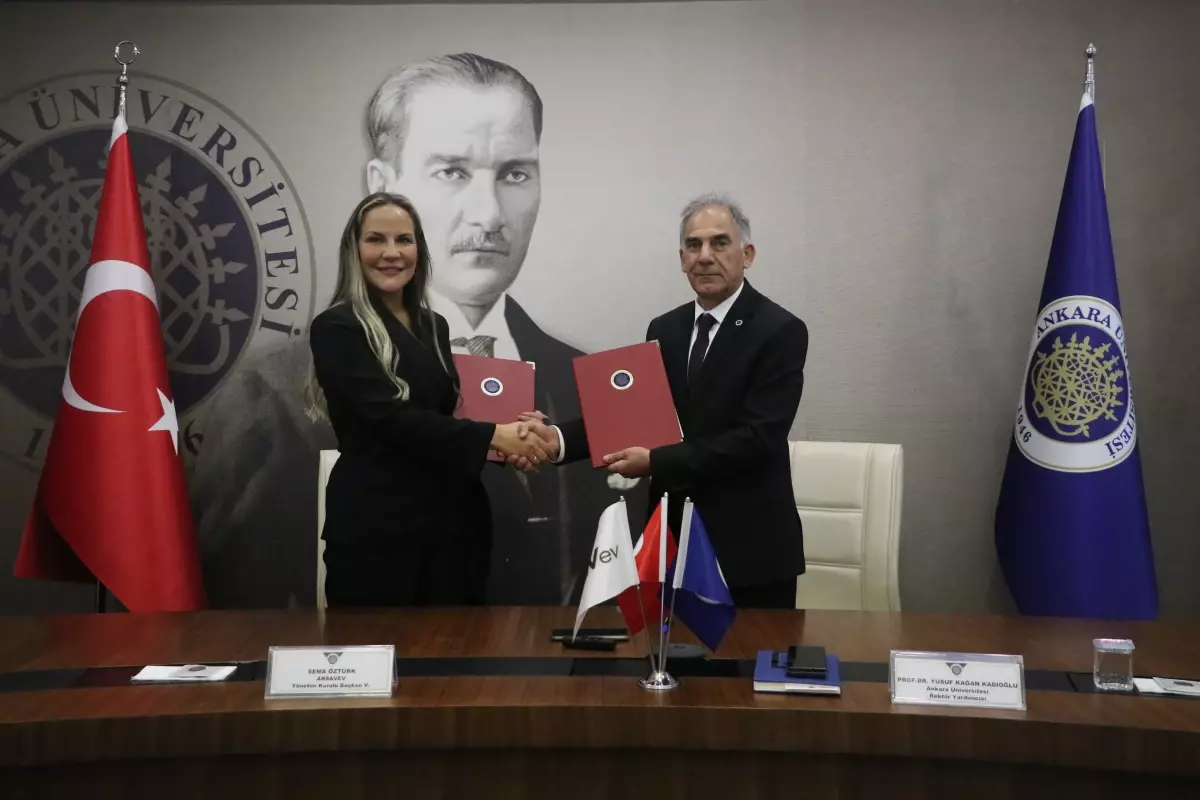 Ankara Üniversitesi ve arsaVev'den Gayrimenkul Eğitim Protokolü