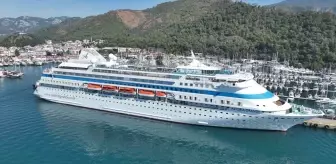 Palau bayraklı 'Astoria Grande' kruvaziyeri Marmaris'e geldi