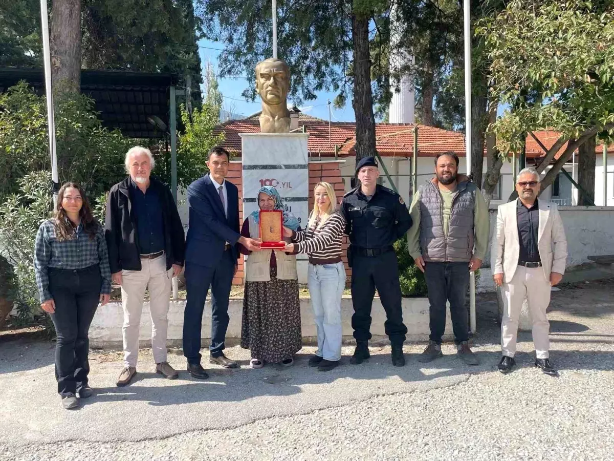 Attouda Antik Kenti'nde 40 Yıl Sonra Kaybolan Askeri Künye Ailesine Ulaştırıldı
