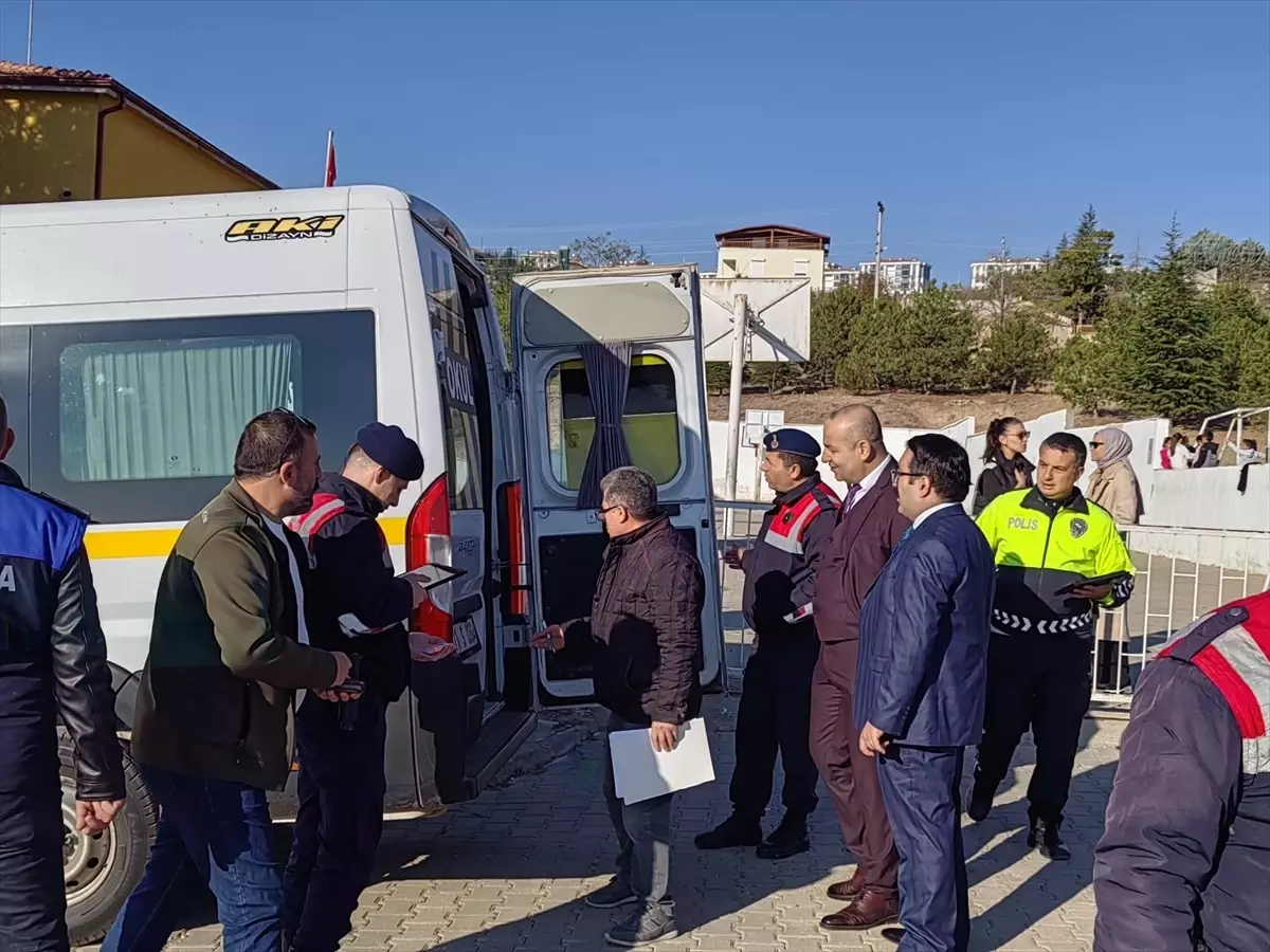 Kırıkkale'de Okul Servisleri Denetlendi