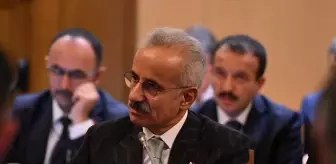 Ulaştırma ve Altyapı Bakanı Uraloğlu: 'Ortak Akılla Ulaştırma Geleceğimizi Şekillendireceğiz'