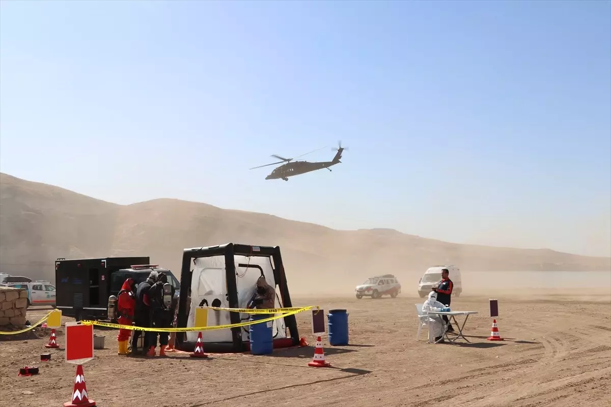 Batman'da UMKE 30. Bölge Tatbikatı Gerçekleştirildi