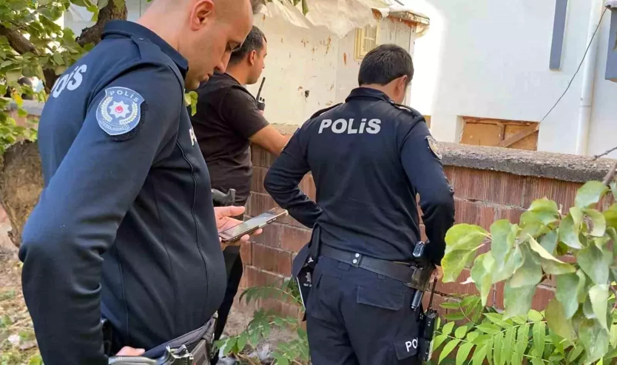 Aksaray'da Genç Pencereden Düştü, Polis İntihar Girişimini Araştırıyor