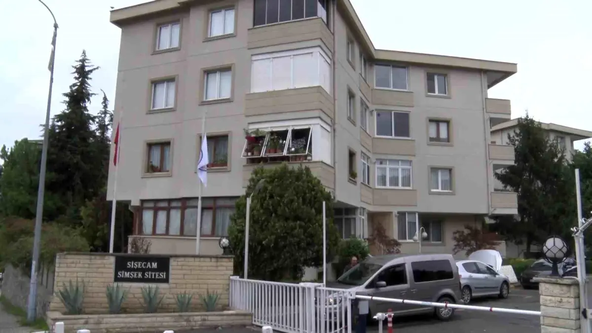 Beykoz'da Eski Sevgilisi Tarafından Bıçaklanan Kadın Hayatını Kaybetti