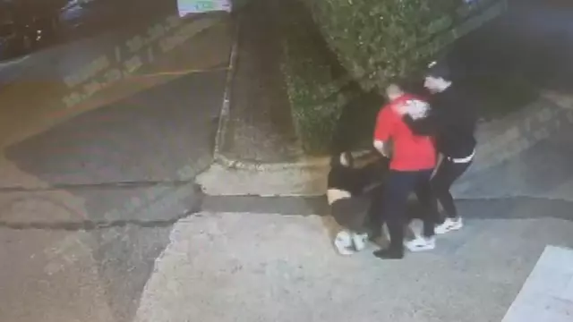 Olay yerinden bir başka güvenlik kamerası görüntüsü