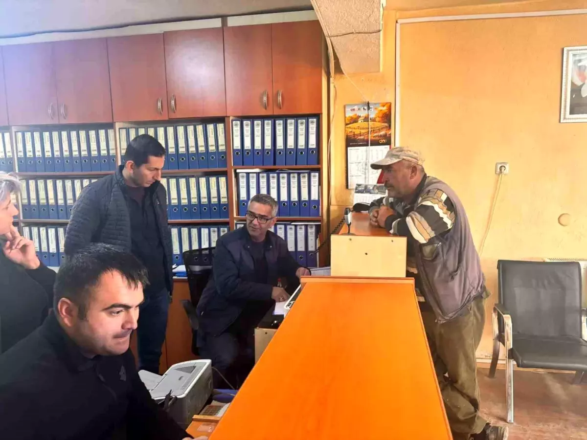 Afyonkarahisar'da Çiftçi Kayıt Sistemi Eğitimi Devam Ediyor