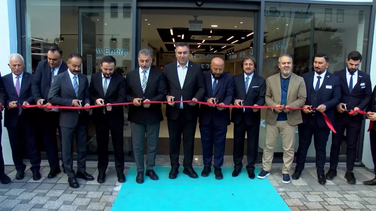 CW Enerji Bursa'daki Yeni Plus Bayisiyle büyümeye devam ediyor