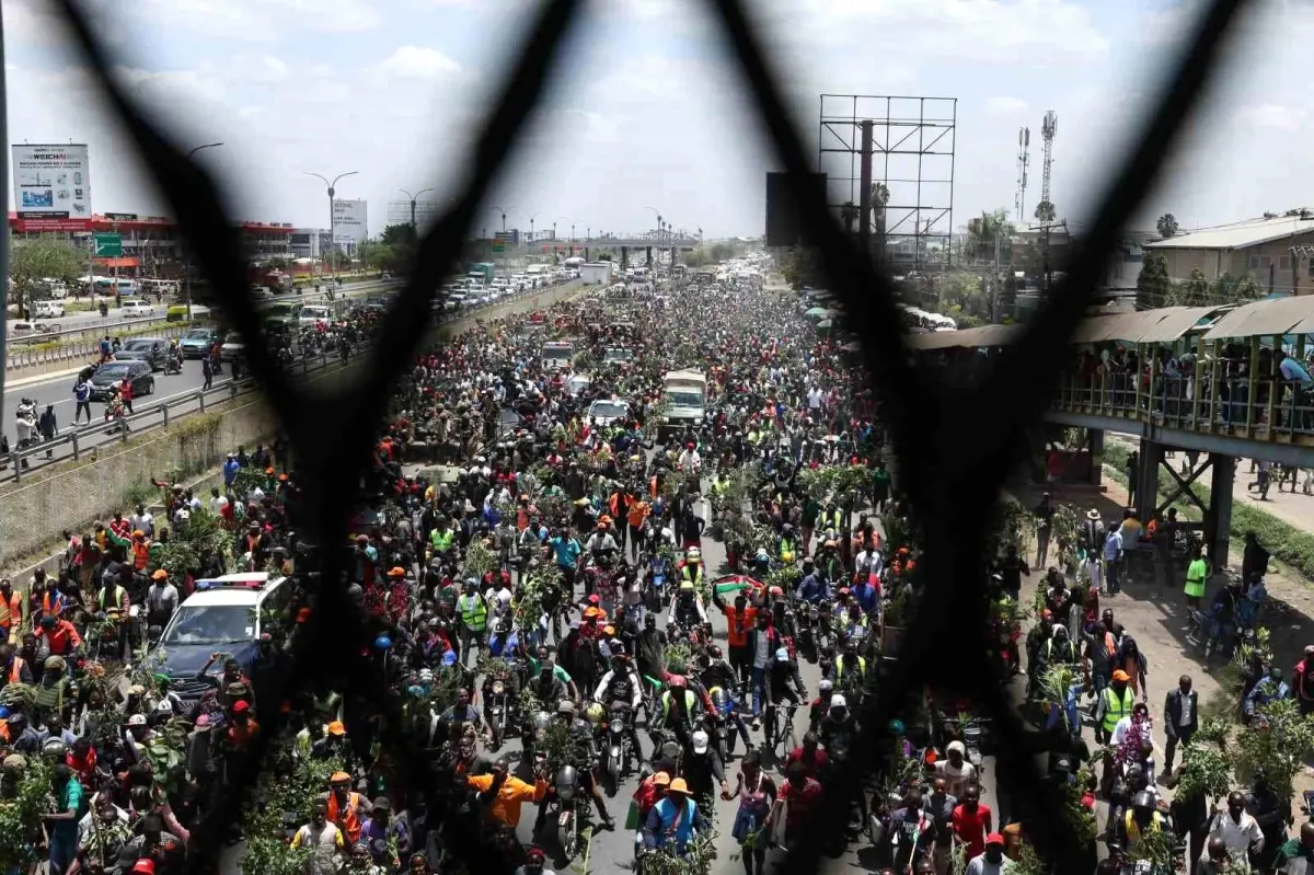 Kenya'da Eski Başbakan Odinga'nın Cenazesinde Çatışma: 4 Ölü