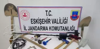 Sivrihisar'da Kaçak Kazı Yapan Üç Şahıs Tutuklandı