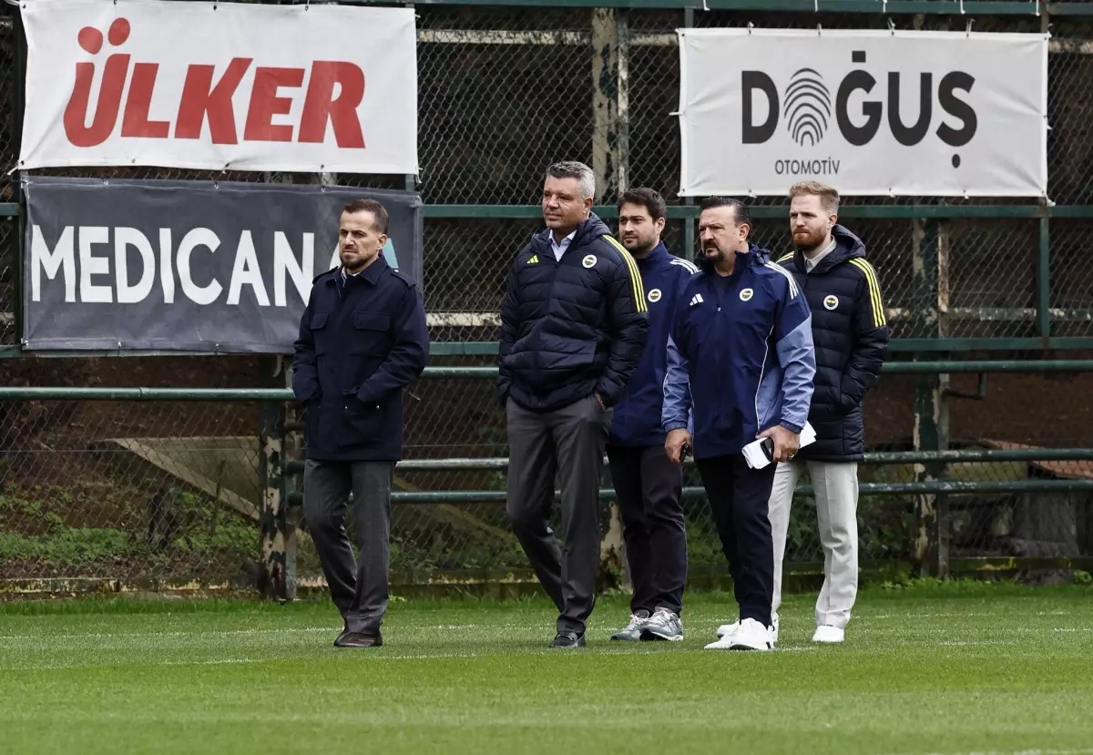 Fenerbahçe Süper Lig Maçına Hazırlanıyor