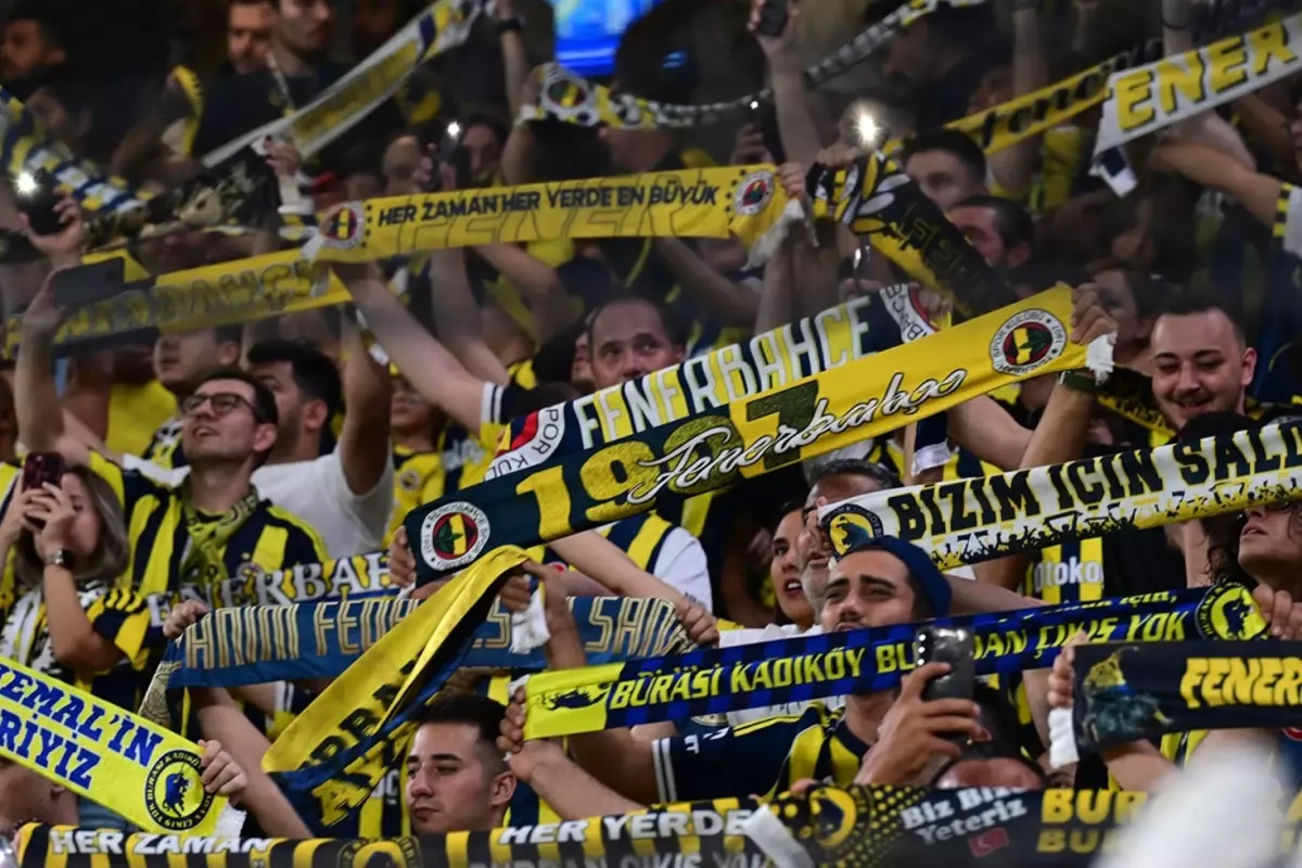 Fenerbahçe Kulübü'nden taraftarlarına müjdeli haber