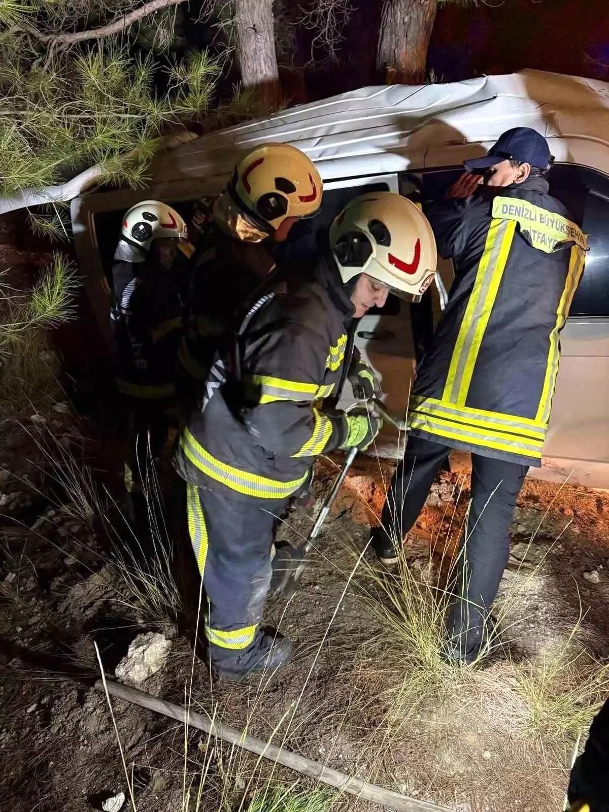 Denizli'de Kaza: İki Genç Hayatını Kaybetti