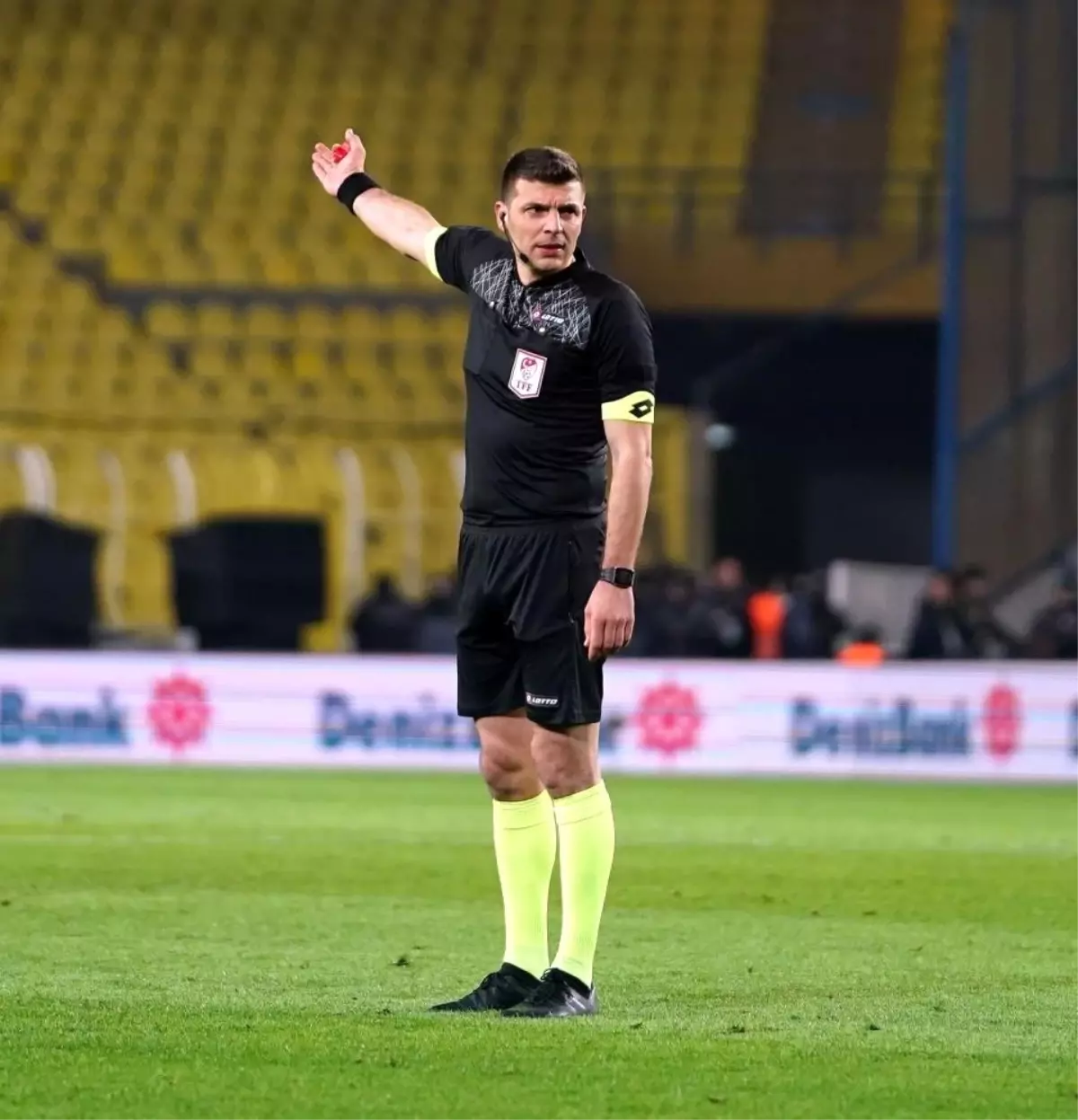 Samsunspor se pripravlja na tekmo proti Kayserisporju, Ümit Öztürk bo sodnik