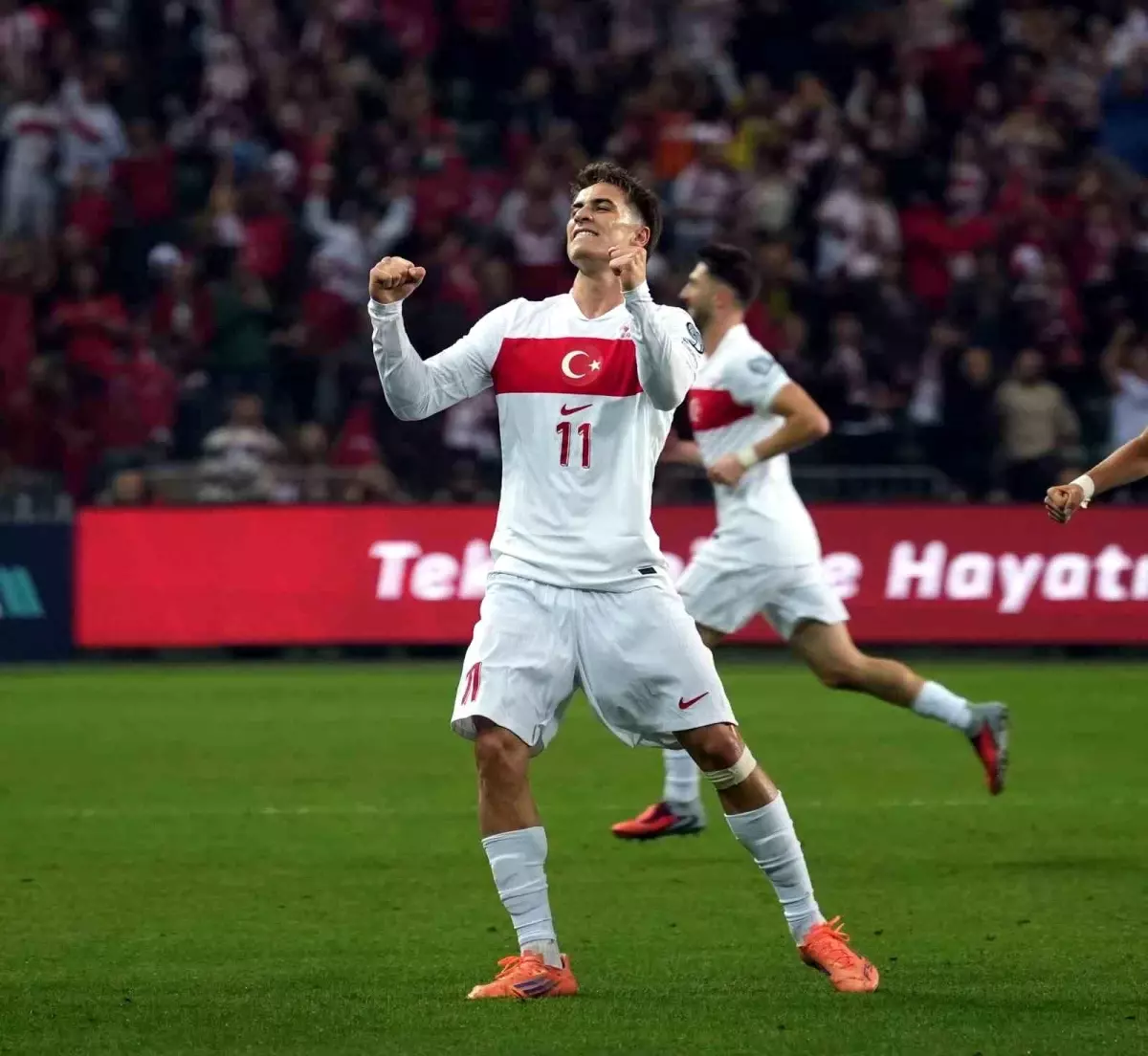 Kenan Yıldız'a 2025 Akdeniz Mükemmelliyet Ödülü