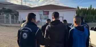 Kırşehir'de 21 Düzensiz Göçmen Yakalandı
