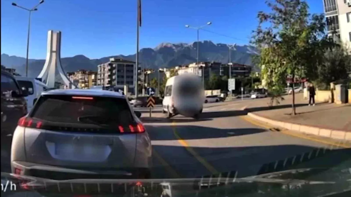 Denizli'de Trafik Kurallarını İhlal Eden Sürücülere Ceza