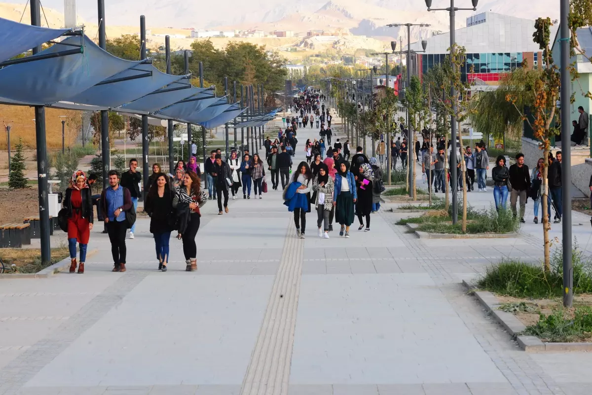 Van Yüzüncü Yıl Üniversitesi'nden Rojin Kabaiş'in Vefatı Hakkında Açıklama