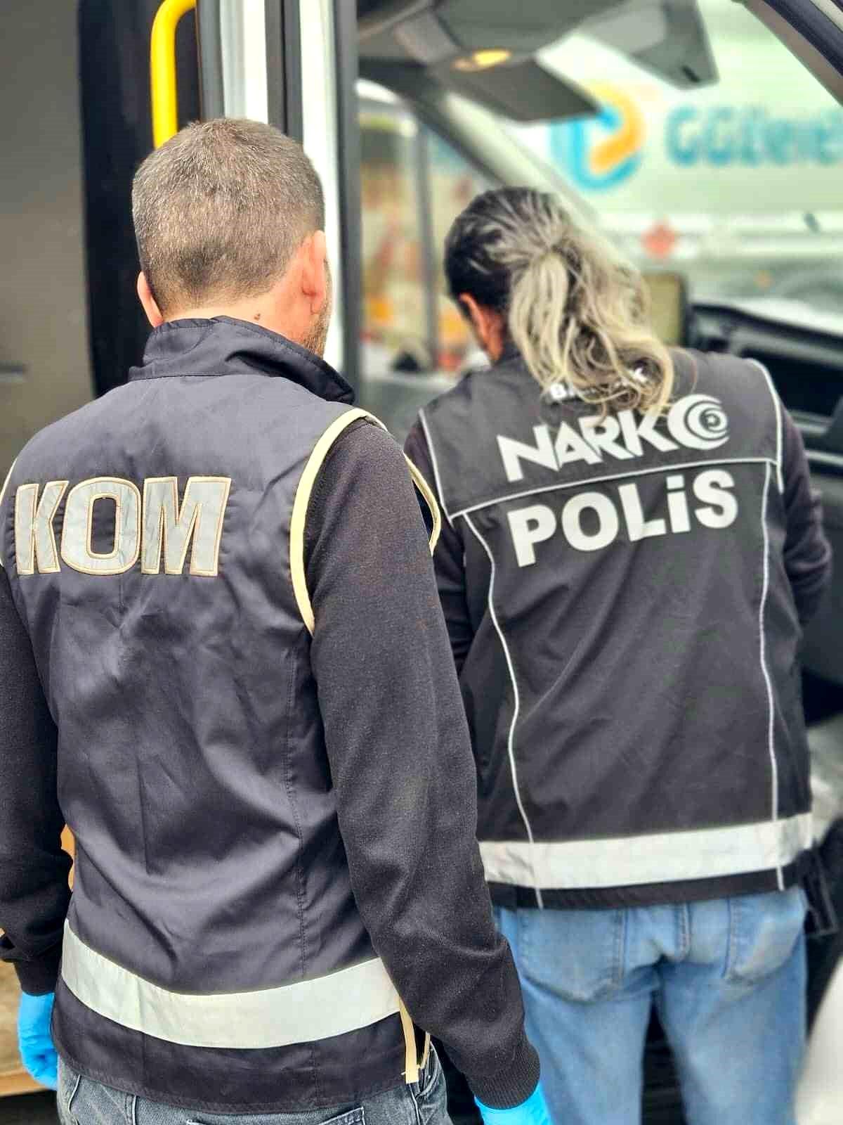 Bilecik'te Uyuşturucu Kalıntısı Bulunan Aparat Ele Geçirildi