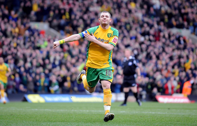 Bu adamı tanıyor musunuz? 1 gol daha atarsa Ronaldo'yu bile sollayacak Bu adamı tanıyor musunuz? 1 gol daha atarsa Ronaldo'yu bile sollayacak