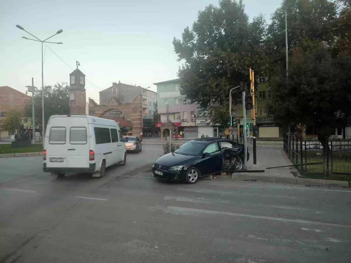 Elazığ'da Trafik Kazası: 1 Yaralı