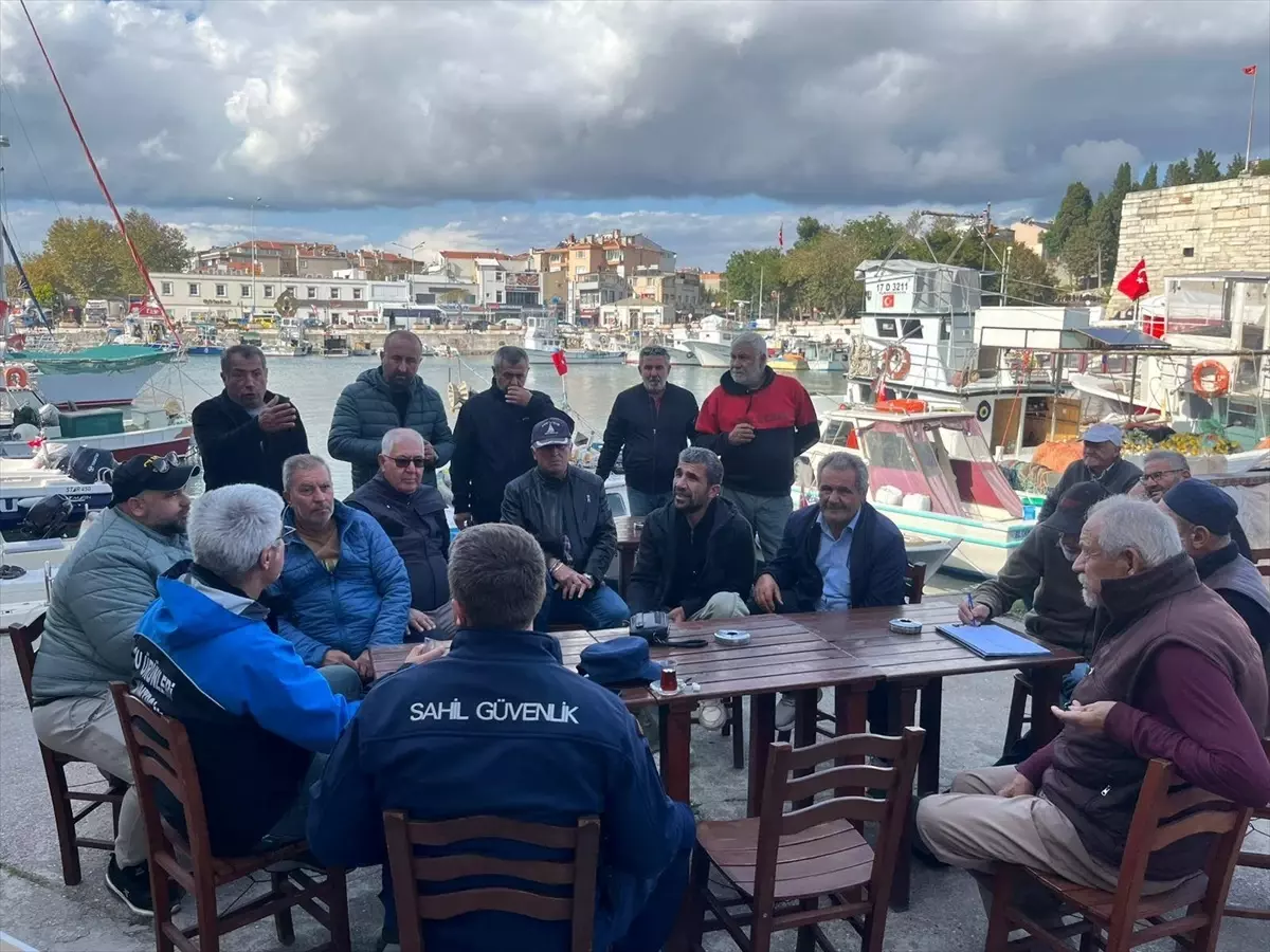 Gelibolu'da Balıkçılara Sürdürülebilir Balıkçılık Eğitimi