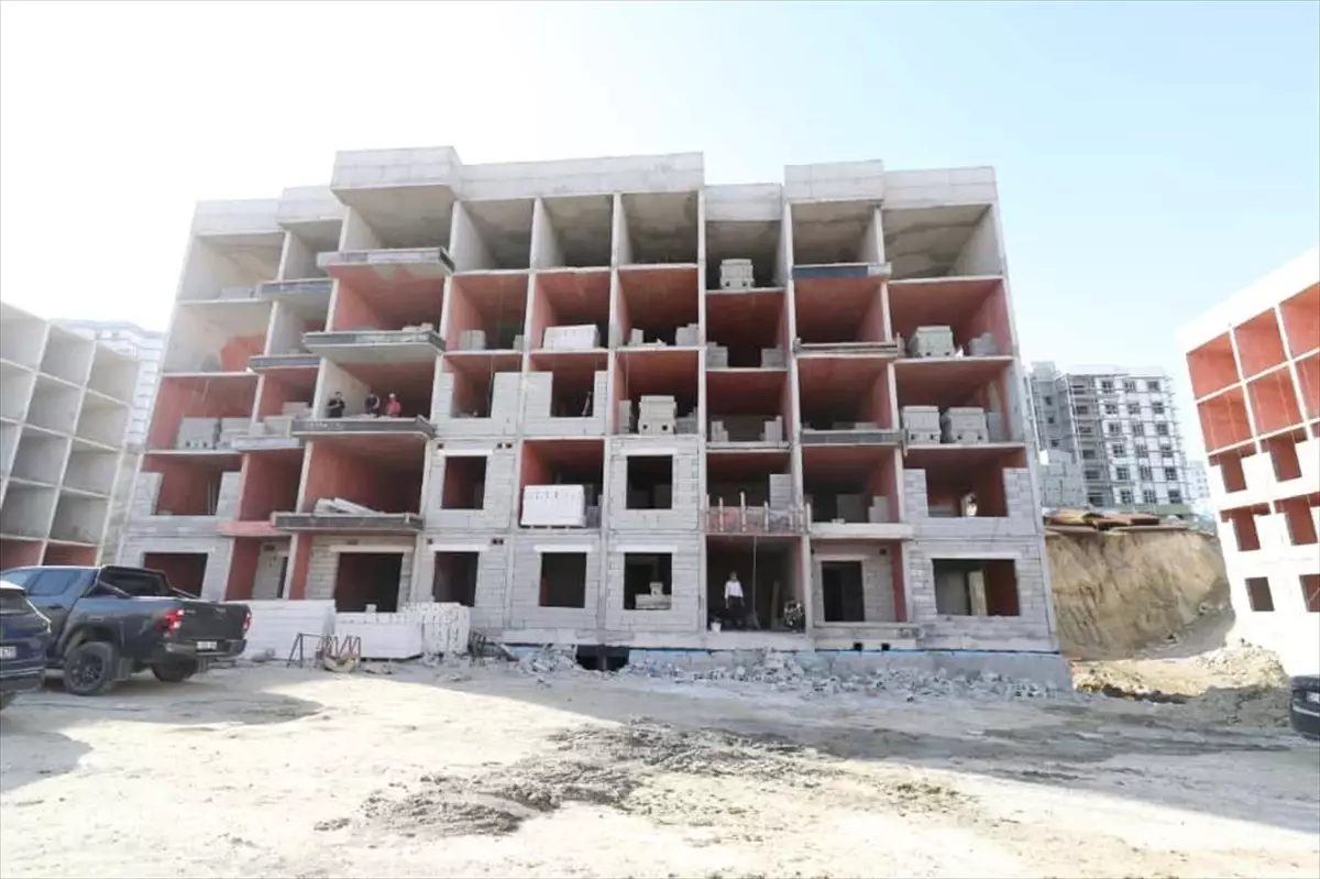 Antakya'da 2.030 Afet Konutunun İnşası Devam Ediyor