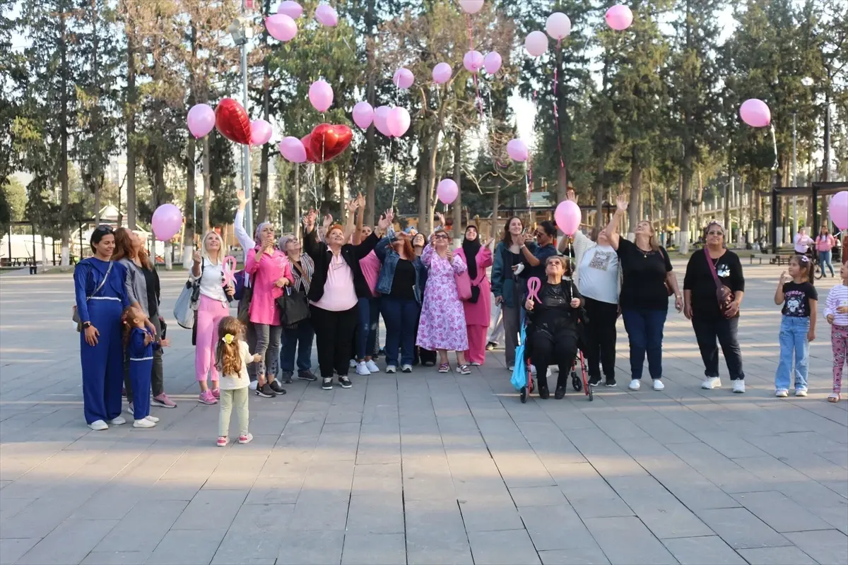 Meme Kanserini Yenen Hatice Eryaşar İçin Pembe Balon Etkinliği Düzenlendi