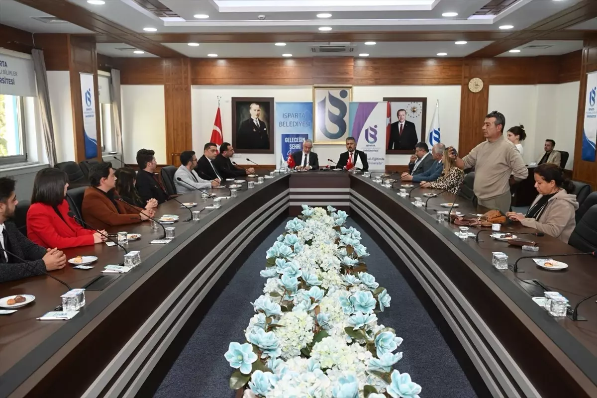 Isparta'da Şehir Tiyatrosu Kuruldu