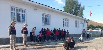 Muş'ta Öğrencilere Trafik ve Güvenlik Eğitimi