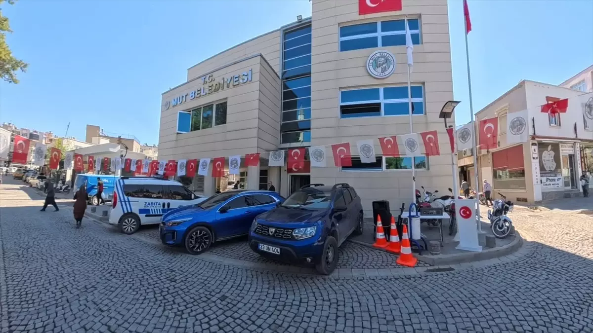 Mersin'in Mut ilçesinde 11 yeni araç hizmete alındı