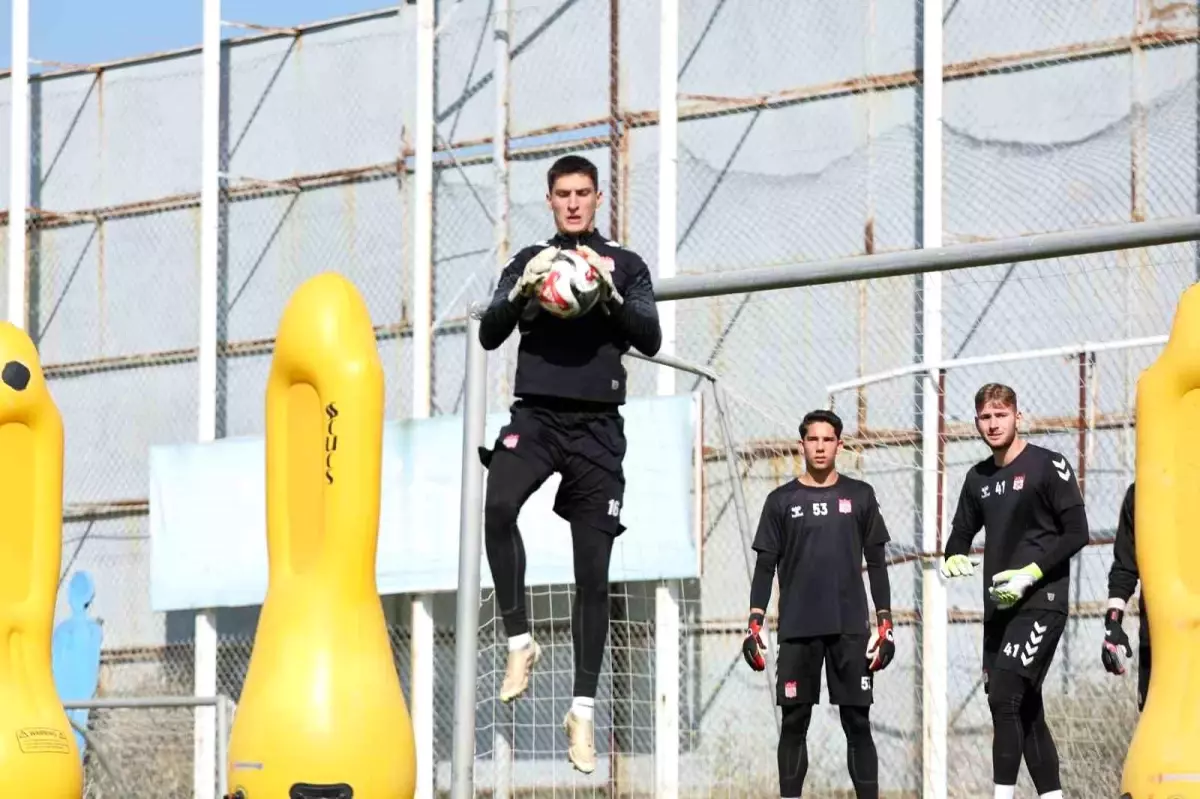 Sivasspor, Ankara Keçiörengücü Maçı Hazırlıklarına Devam Ediyor