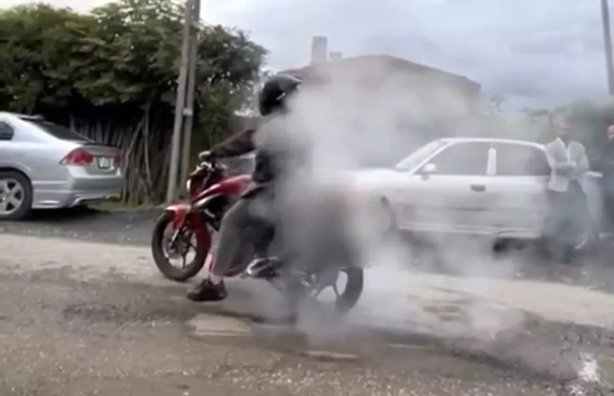 Motosiklet Sürücüsüne Sosyal Medya Üzerinden Ceza