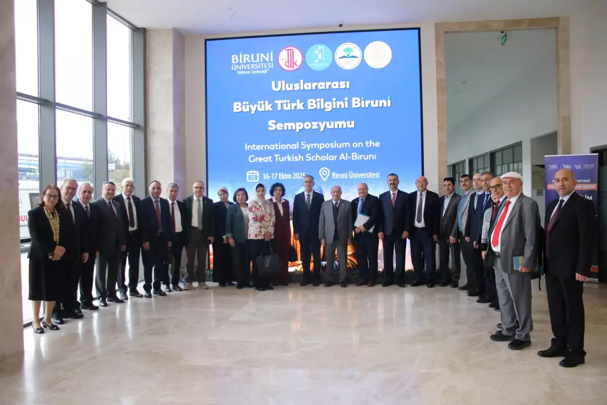 Uluslararası sempozyumda Ebu Reyhan El Biruni&apos;nin bilimsel, felsefi ve kültürel mirası ele alındı
