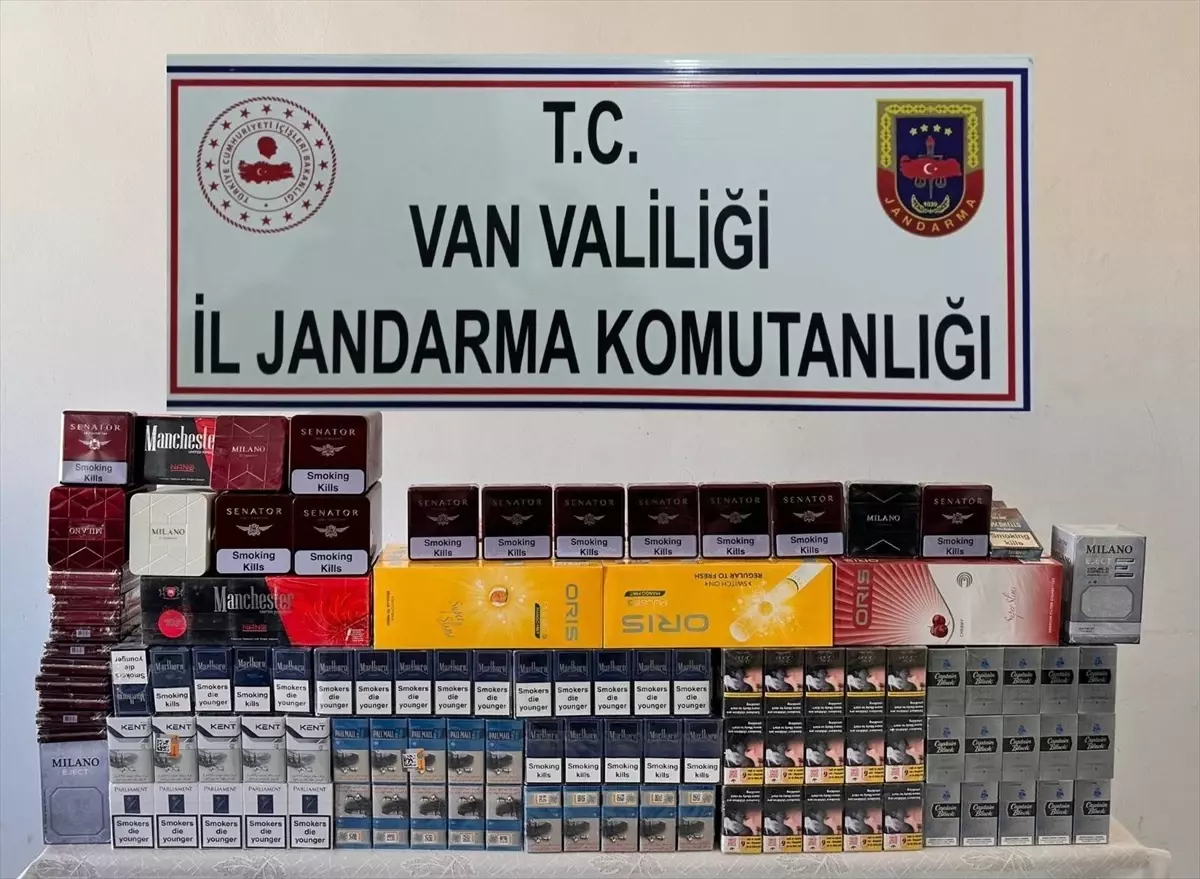 Van'da Gümrük Kaçağı Sigara Operasyonu