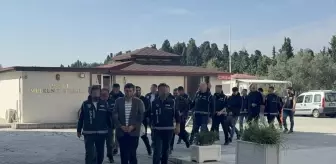 Yalova'da İl Göç İdaresi Müdürü ve 8 Çalışanı Gözaltına Alındı