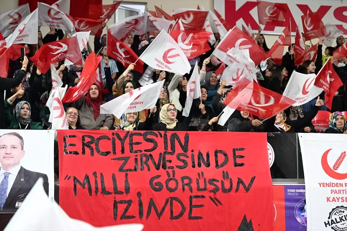 Fatih Erbakan Kayseri İl Kongresi'nde Önemli Açıklamalarda Bulundu