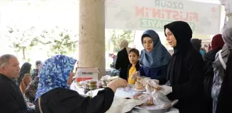 Amasya'da Filistin'e Destek İçin Hayır Çarşısı Açıldı