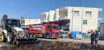 Antalya'da Seyir Halindeki Traktörde Yangın Çıktı