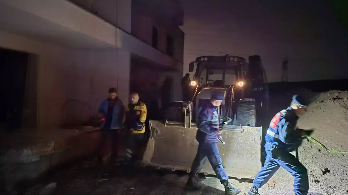 Bursa'da Kanalizasyon Kazısında Göçük: İki Kardeş Hayatını Kaybetti