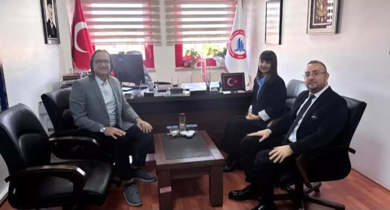 Anadolu Hastanesi ve Bülent Ecevit Üniversitesi Arasında Sağlık İş Birliği