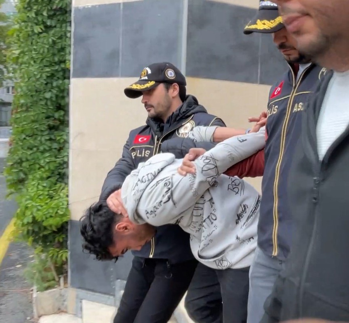 İstanbul'da Rehin Tutulan Çift Kurtarıldı