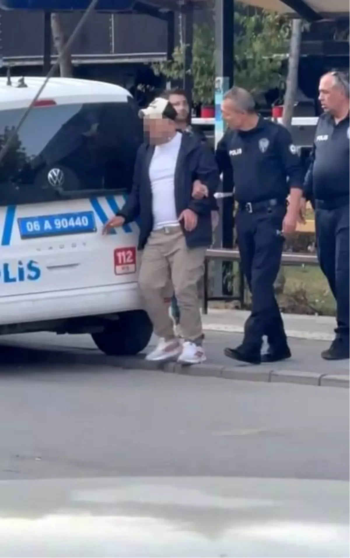 Ankara'da Kendini Polis Olarak Tanıtan Saldırgan Gözaltına Alındı