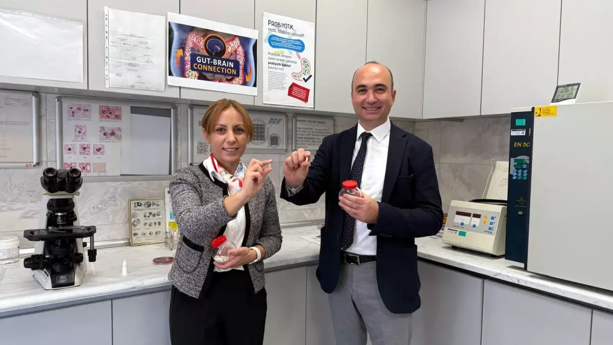 Sağlık Bilimleri Üniversitesi'nde kişiye özel probiyotik