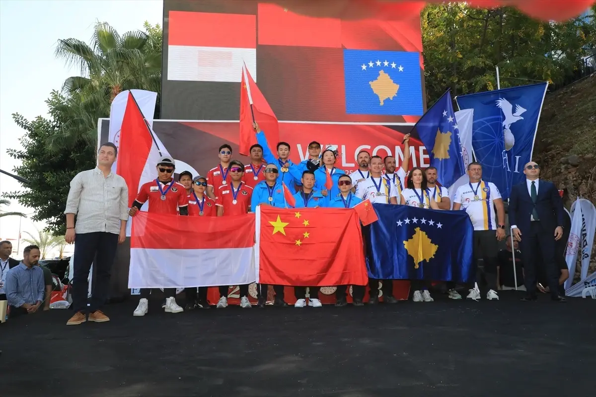 13. Dünya Yamaç Paraşütü Hedef Şampiyonası Tamamlandı