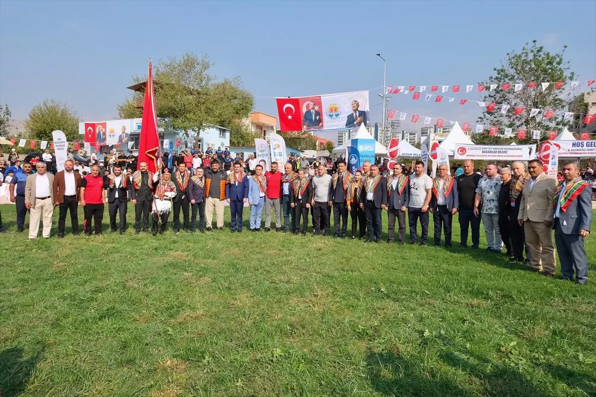 9. İsmet Atlı Karakucak Güreşleri'nde Recep Kara Başpehlivan Oldu