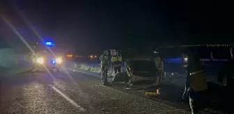 Adıyaman'da Otomobil Şarampole Devrildi: 4 Yaralı