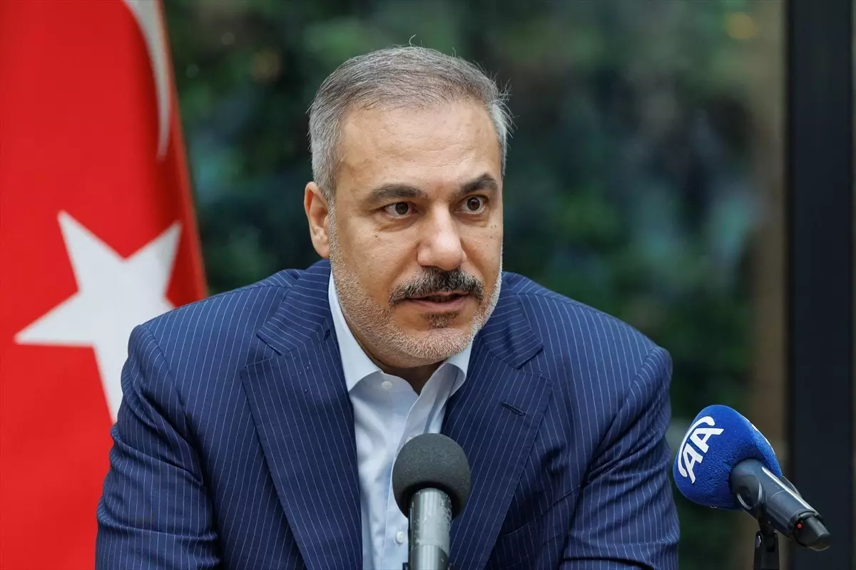 Dışişleri Bakanı Hakan Fidan İstanbul'da Filistin'e Destek Toplantısı Düzenledi